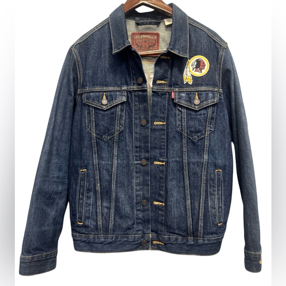 Levi's NFL Washington Redskins Dark Blue Denim Jacket Size Large